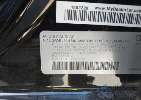 2013 Audi A4 2.0T Premium из США, поврежденный, VIN WAUEFAFLXDN026624